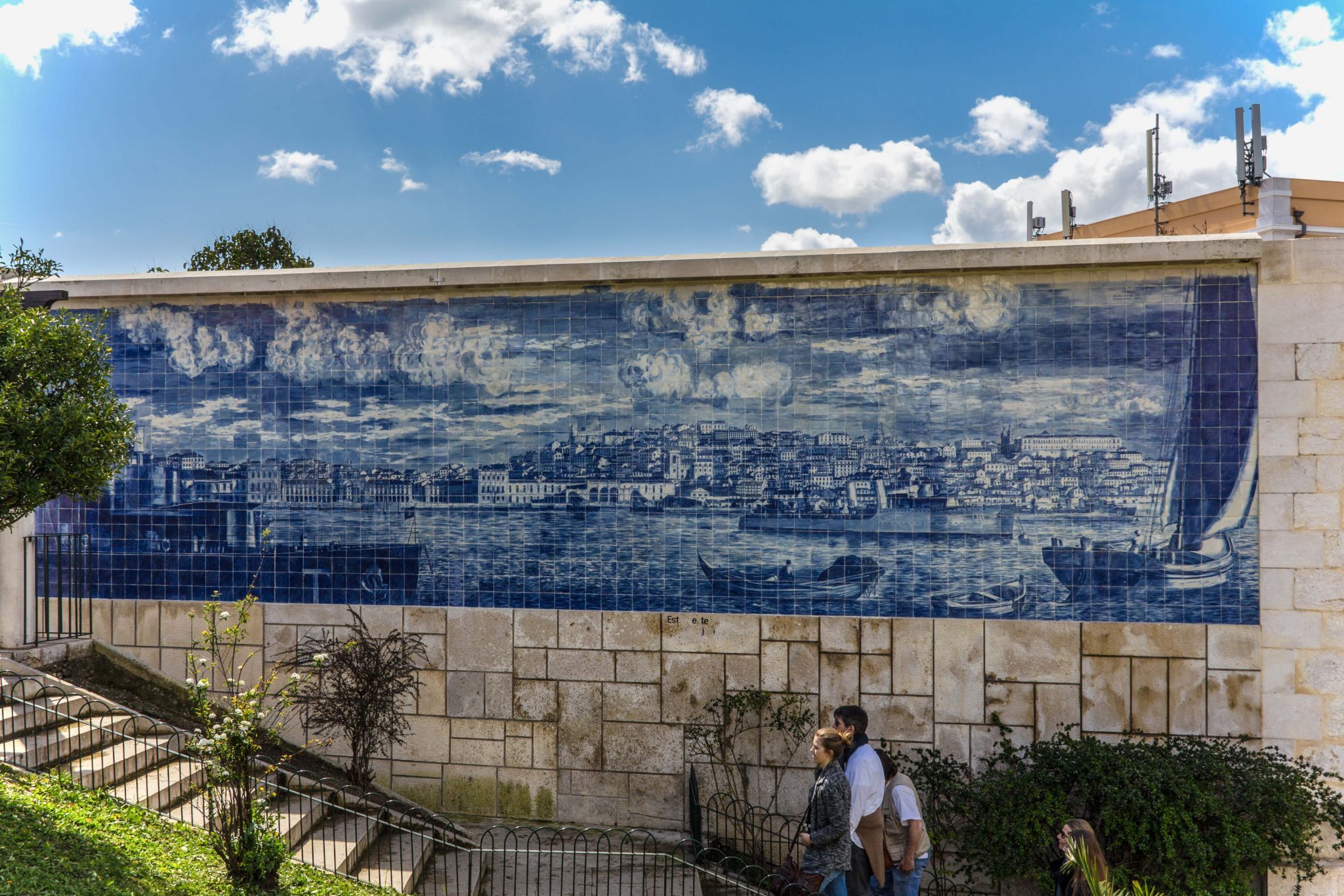 Miradouro Sta. Luzia, Lisbon, Portugal