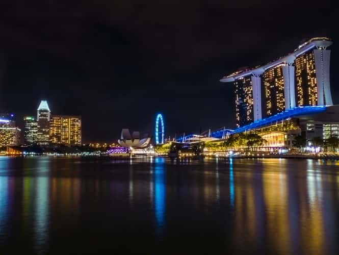 Laser Show at Marina Bay from Esplanade Bridge