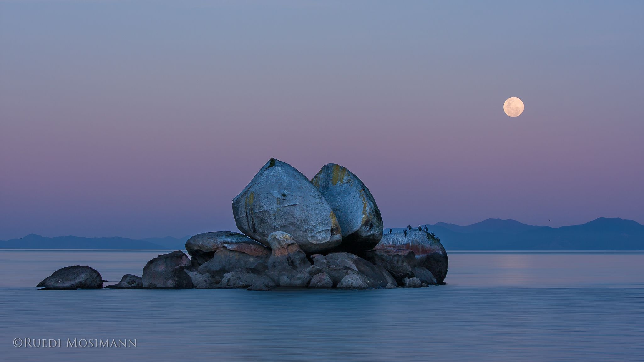 Split Apple Rock, New Zealand