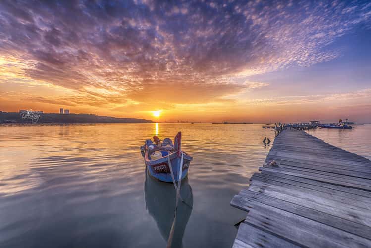 Sunrise over Dove Jetty