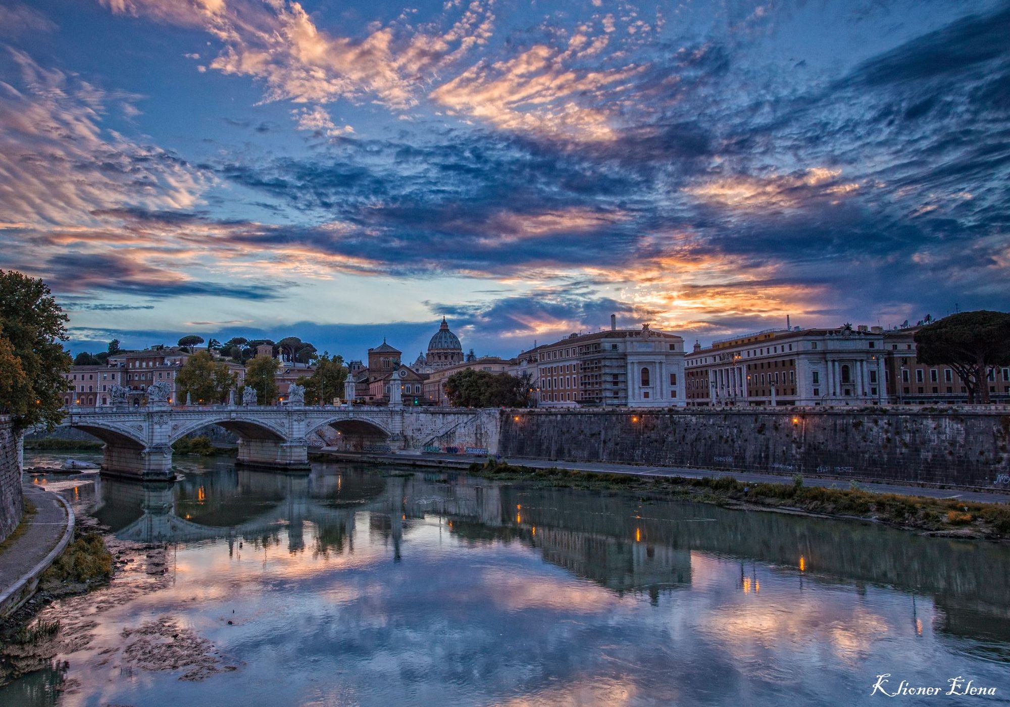 The guards, Italy
