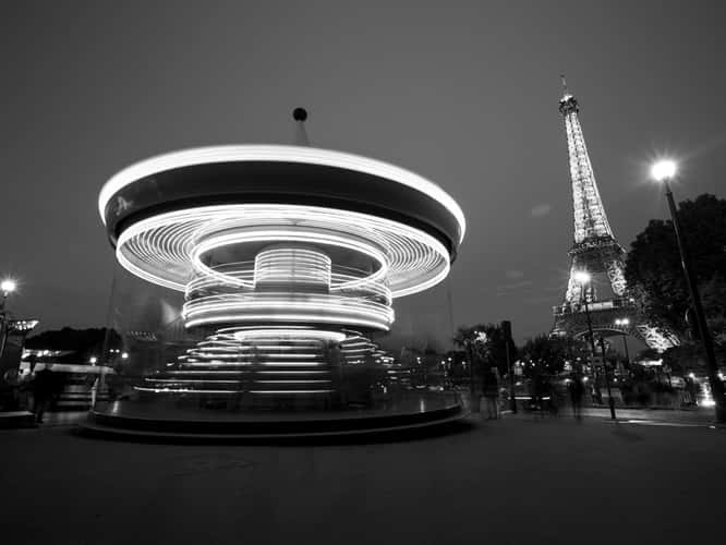 Carousel Tour Eiffel