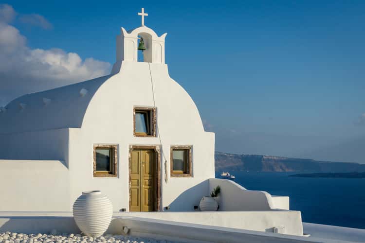 Withe chapel in IO Santorini