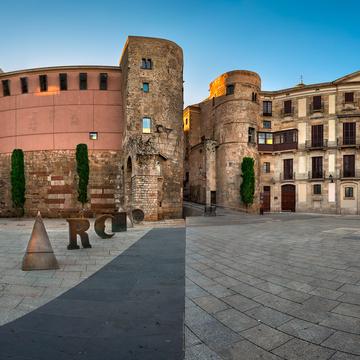 Ancient Roman Gate and Placa Nova , Barcelona, Spain, Spain