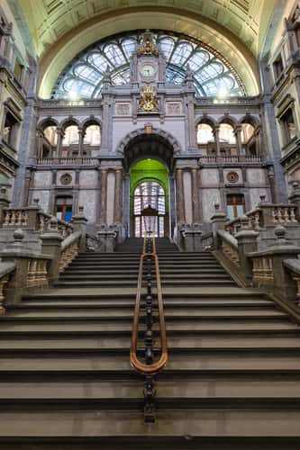 Entrance hall from the Central Station of Antwerp