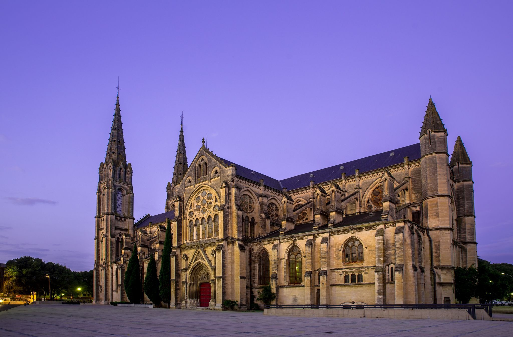 Église Saint-Baudile de Nîmes, France