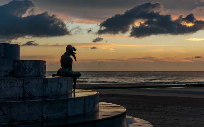 Twilight in Oostende, in between rain showers...