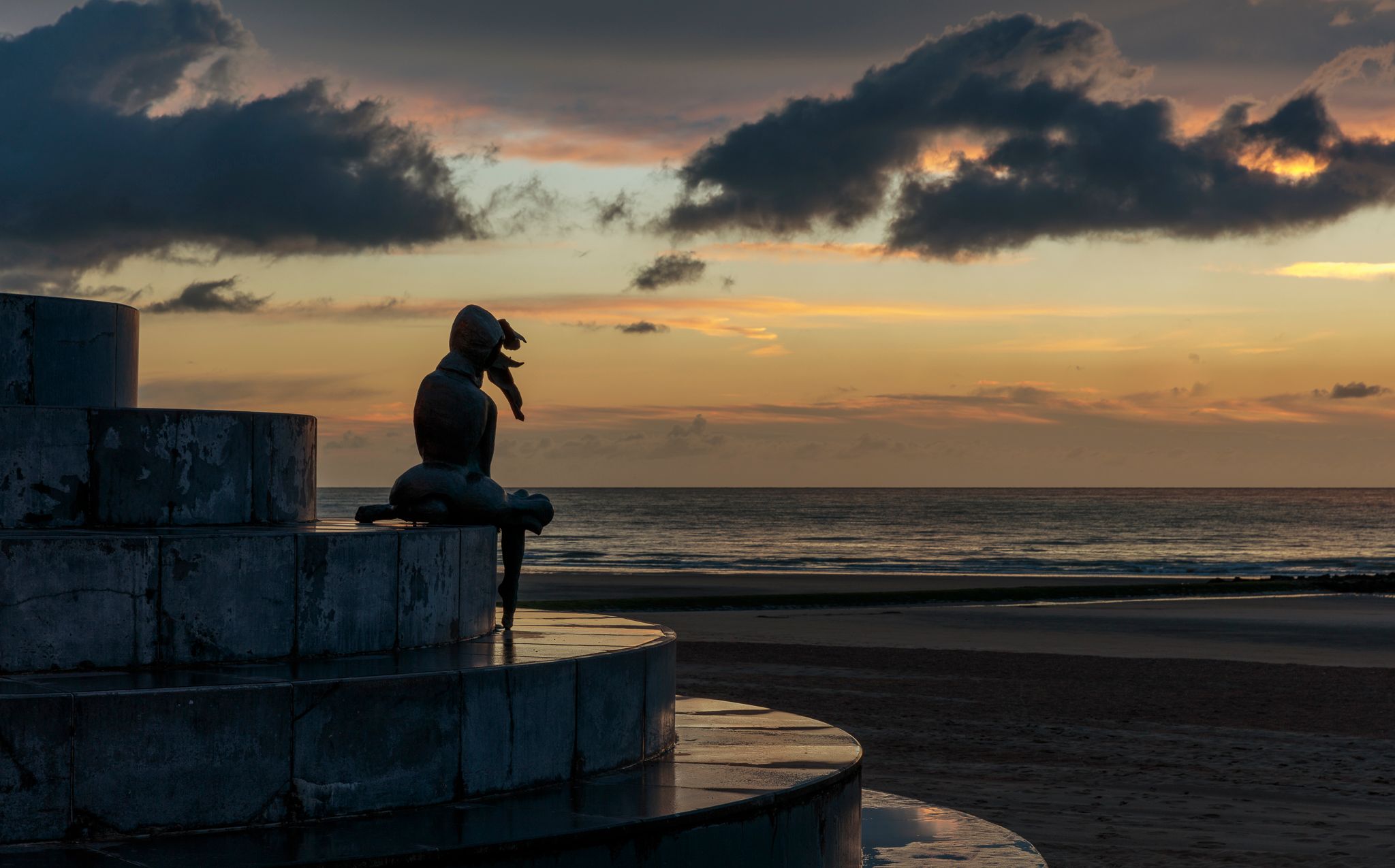 Twilight in Oostende, in between rain showers..., Belgium