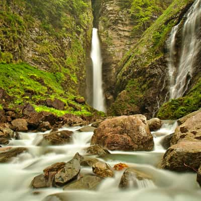 Cascade et goufre d'enfer, Luchon, french Pyrénées, France