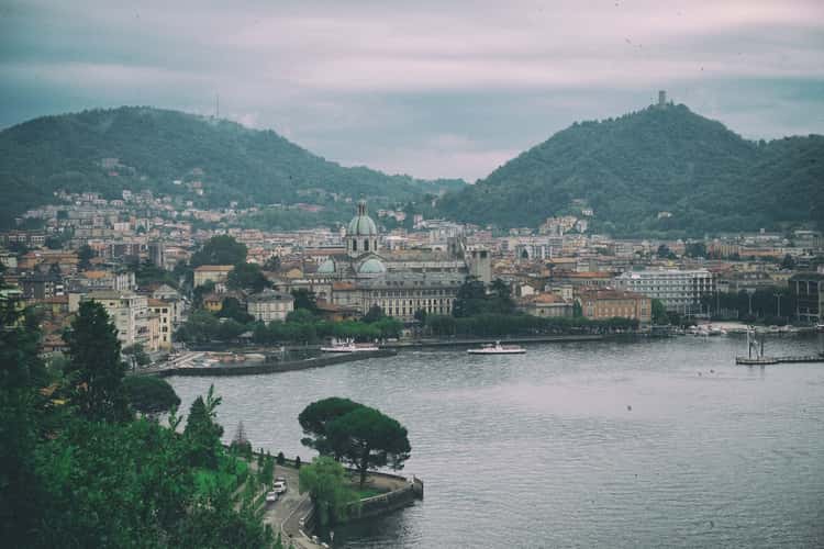 Como