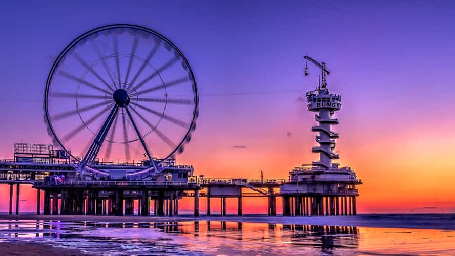 Pier Scheveningen - by Rudolfo Dalamicio