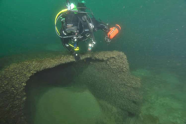 Diving the Wrecks off  Milwaukee Wisconsin