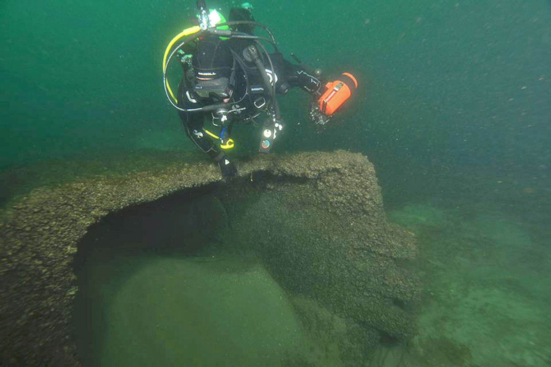 Diving the Wrecks off  Milwaukee Wisconsin, USA