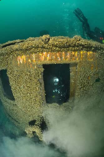 Diving the Wrecks off  Milwaukee Wisconsin