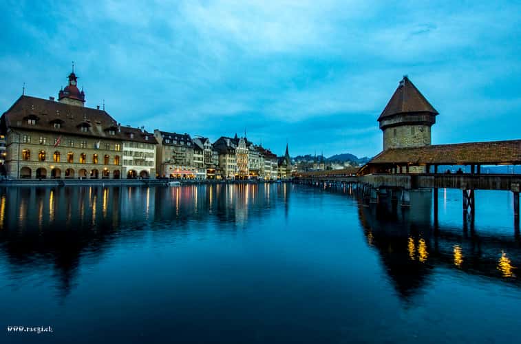 Kapellbridge Lucerne - from Rathaussteg
