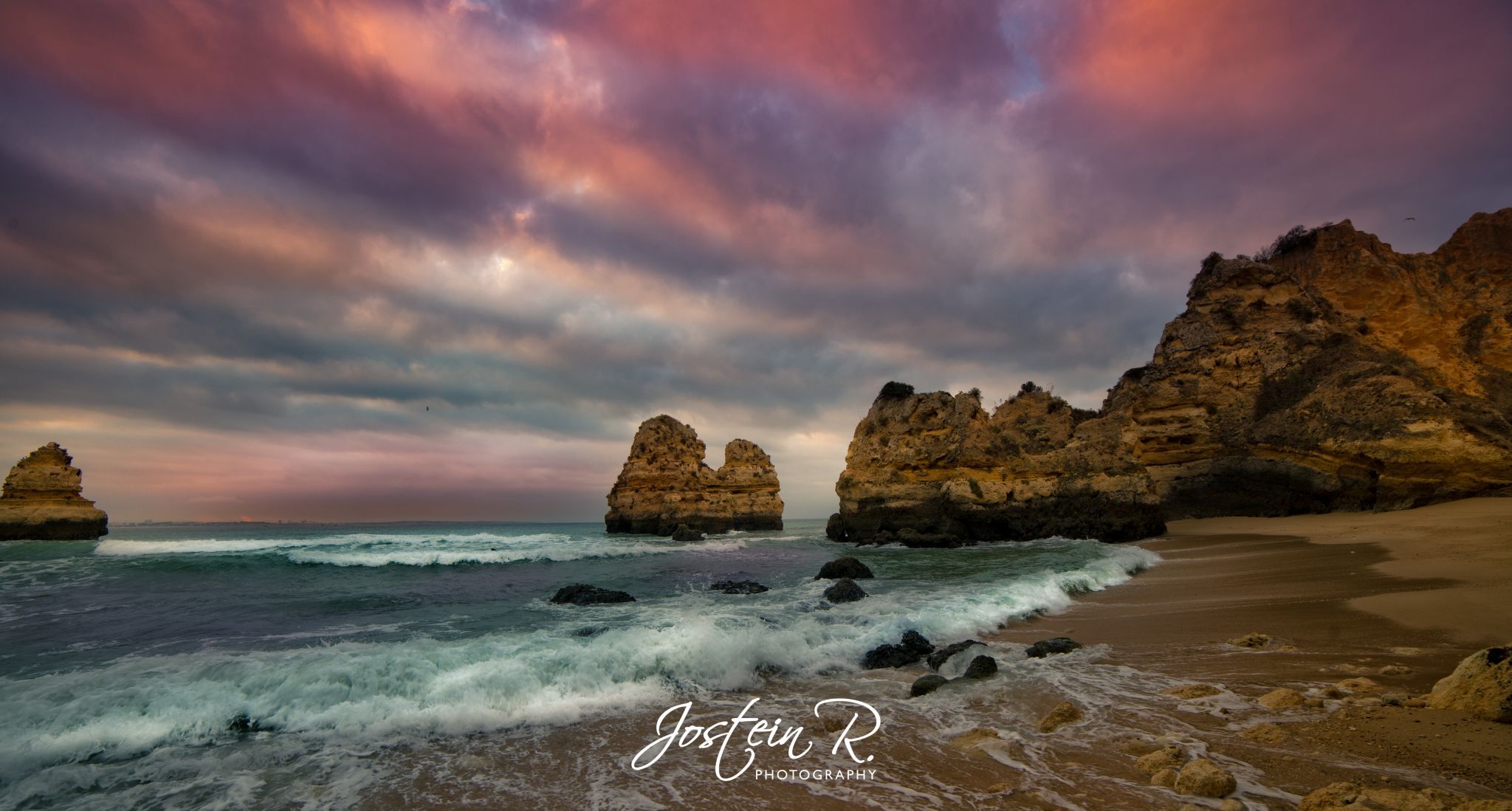 Praia Do Camilo, Portugal