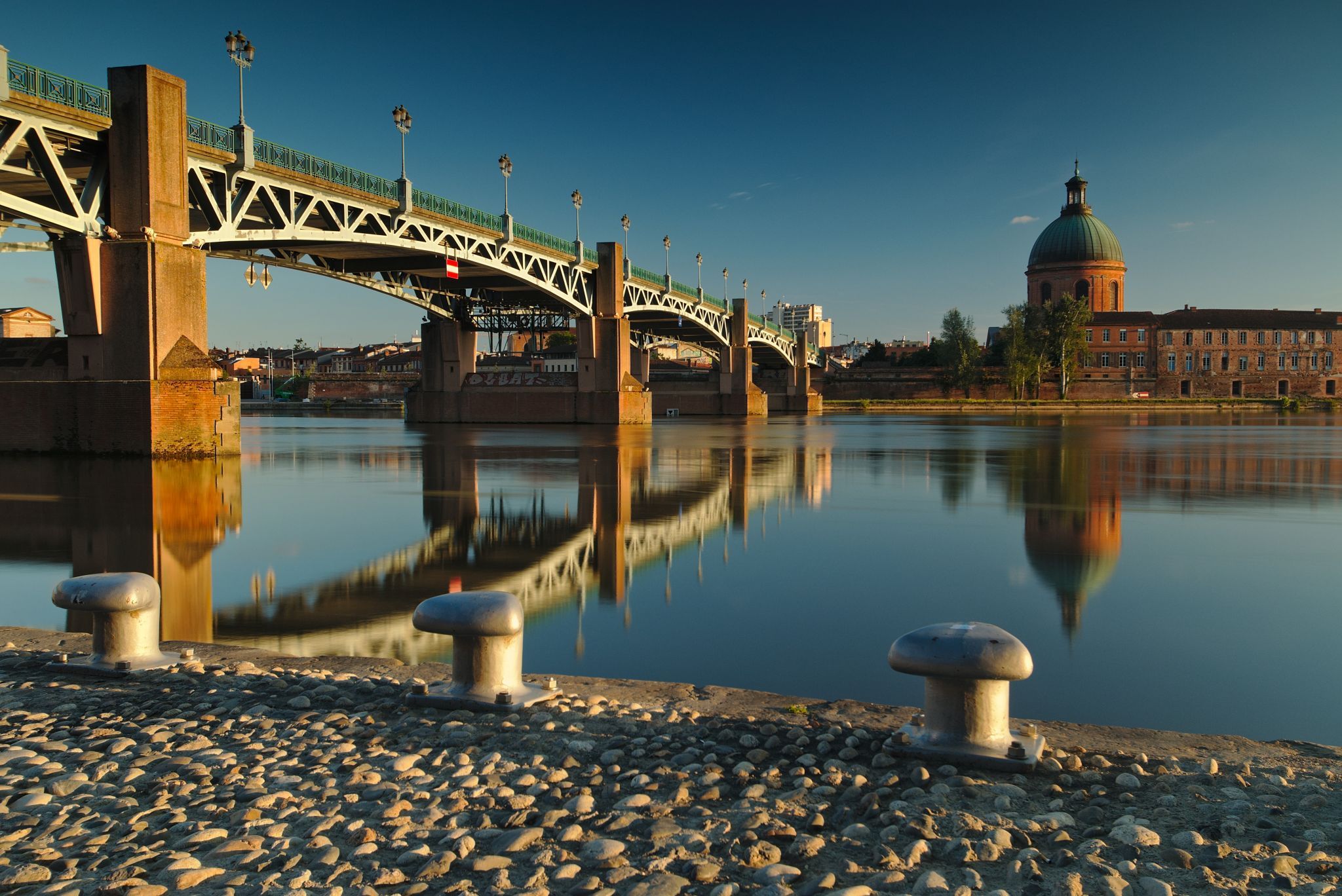 Toulouse, pont Saint-Pierre, France