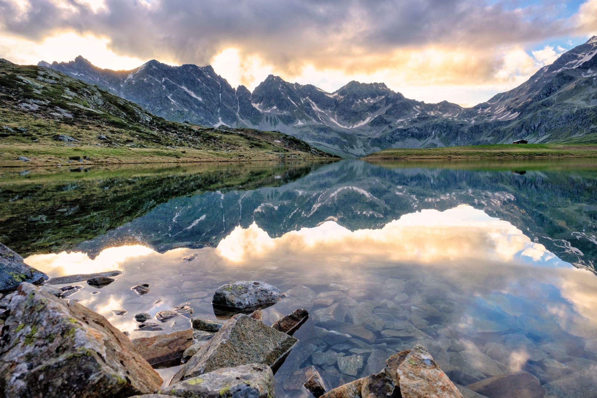 Bivacco Pian del Lago (Bivouac Pian del Lago), Italy