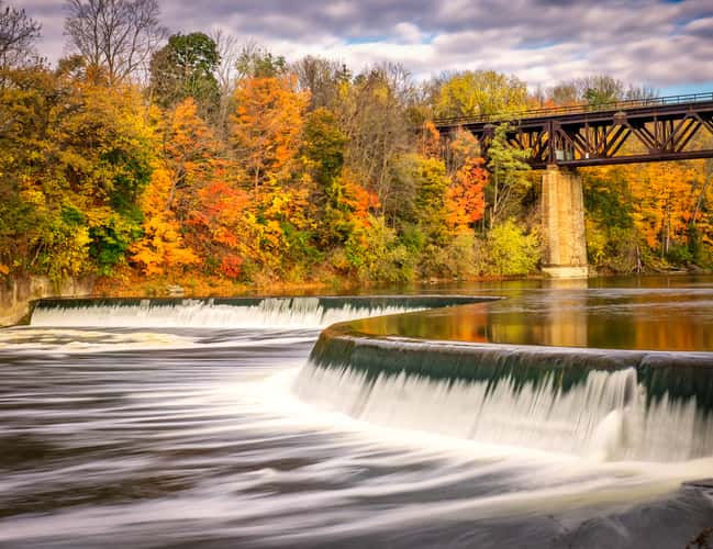 Grand river, Paris in Ontario