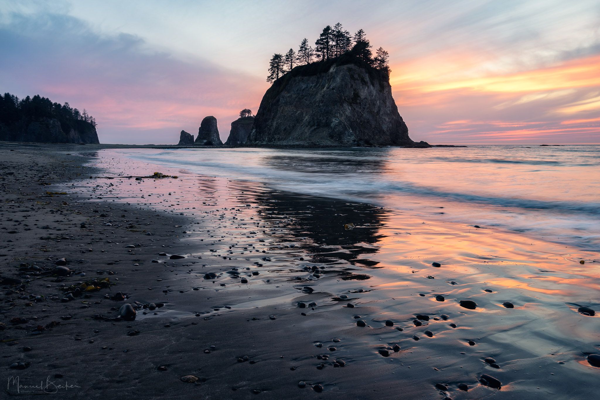 Little James Island at Rialto Beach, La Push, USA