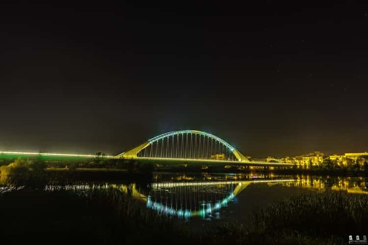 Lusitania Bridge