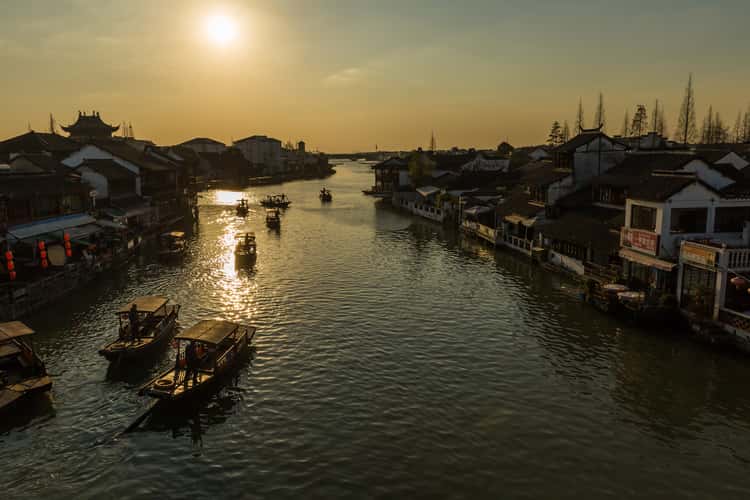 Fish Bridge - Zhujiajiao