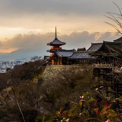 Kiyomizudera Kyoto, Japan