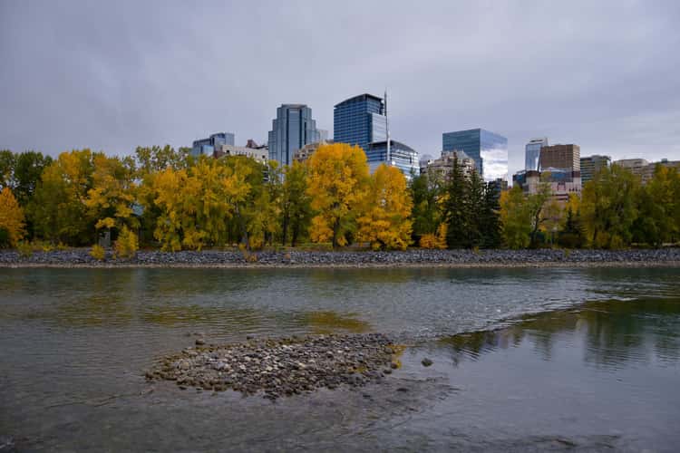 Memorial Drive - Calgary Downtown