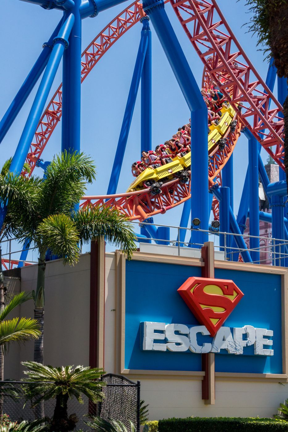 Superman Coaster - Warner Brothers Movie World, Australia
