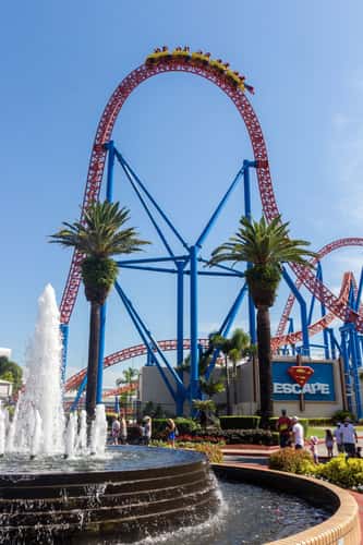 Superman Coaster - Warner Brothers Movie World