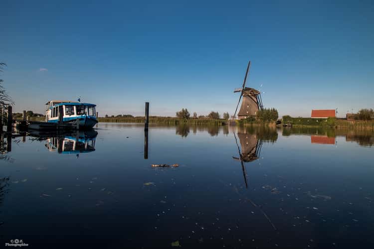 the windmills of kinderdijk