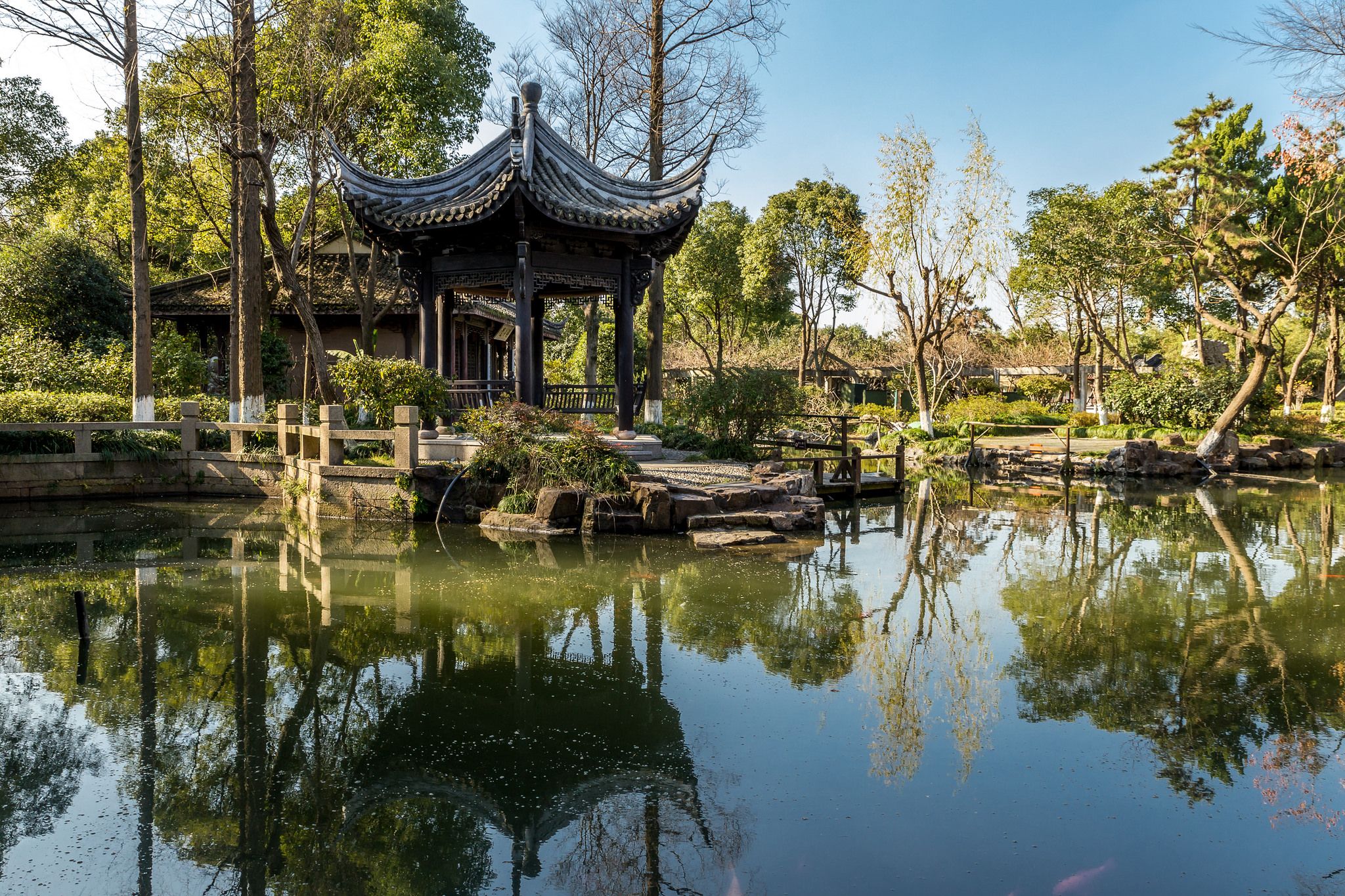 Yuanjin Temple and Kezhi Gardens, China