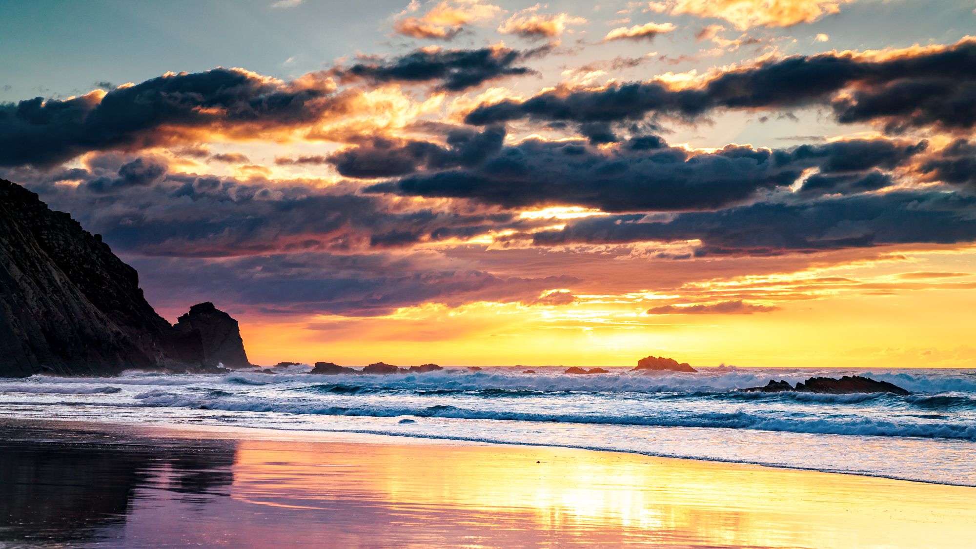 Golden Sunbeams (Praia do Castelejo), Portugal