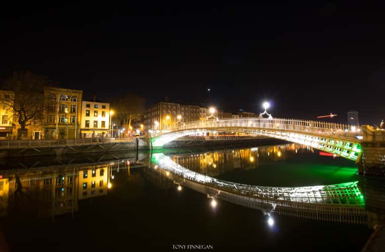 Ha'penny Bridge, Dublin.