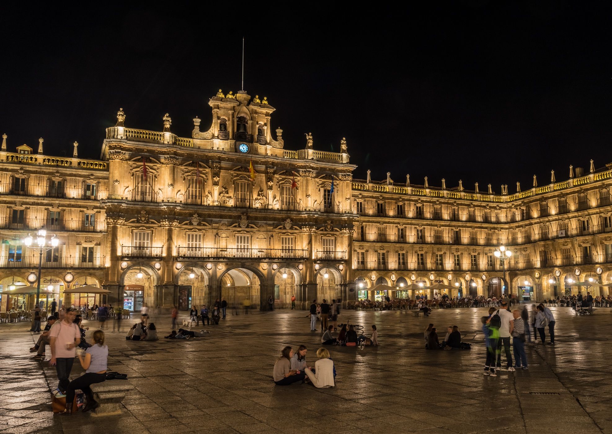 Plaza Mayor, Salamanca at night., Spain