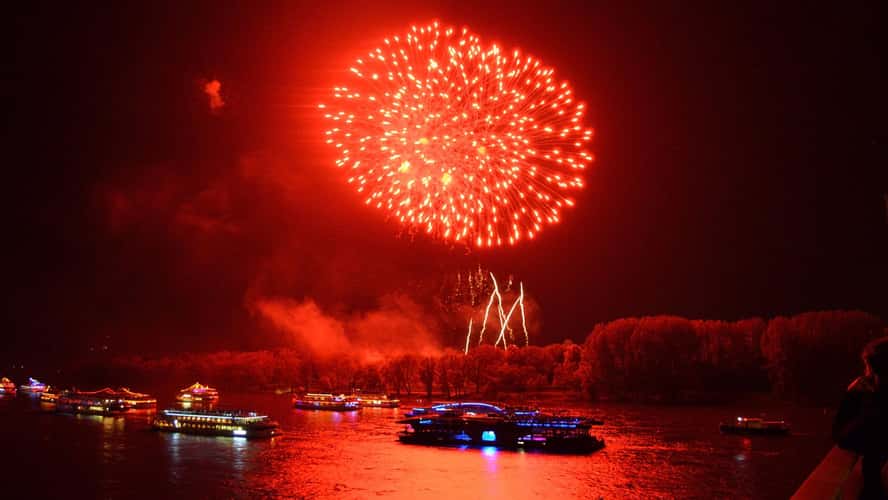 Rhein in Flammen