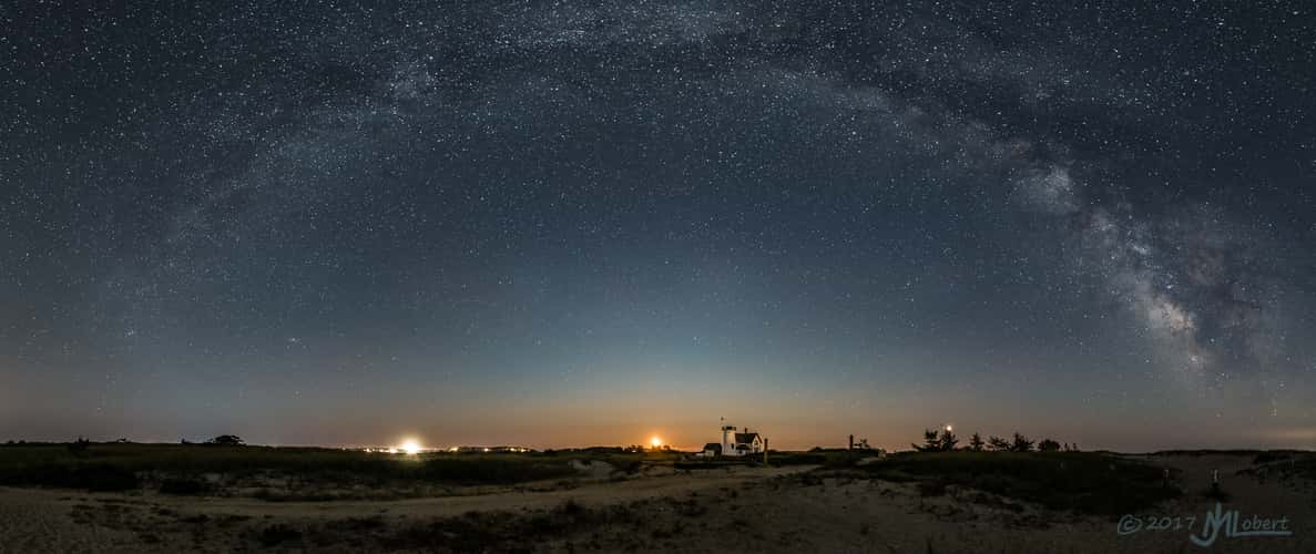 Stage Harbor Lighthouse, Cape Cod, MA