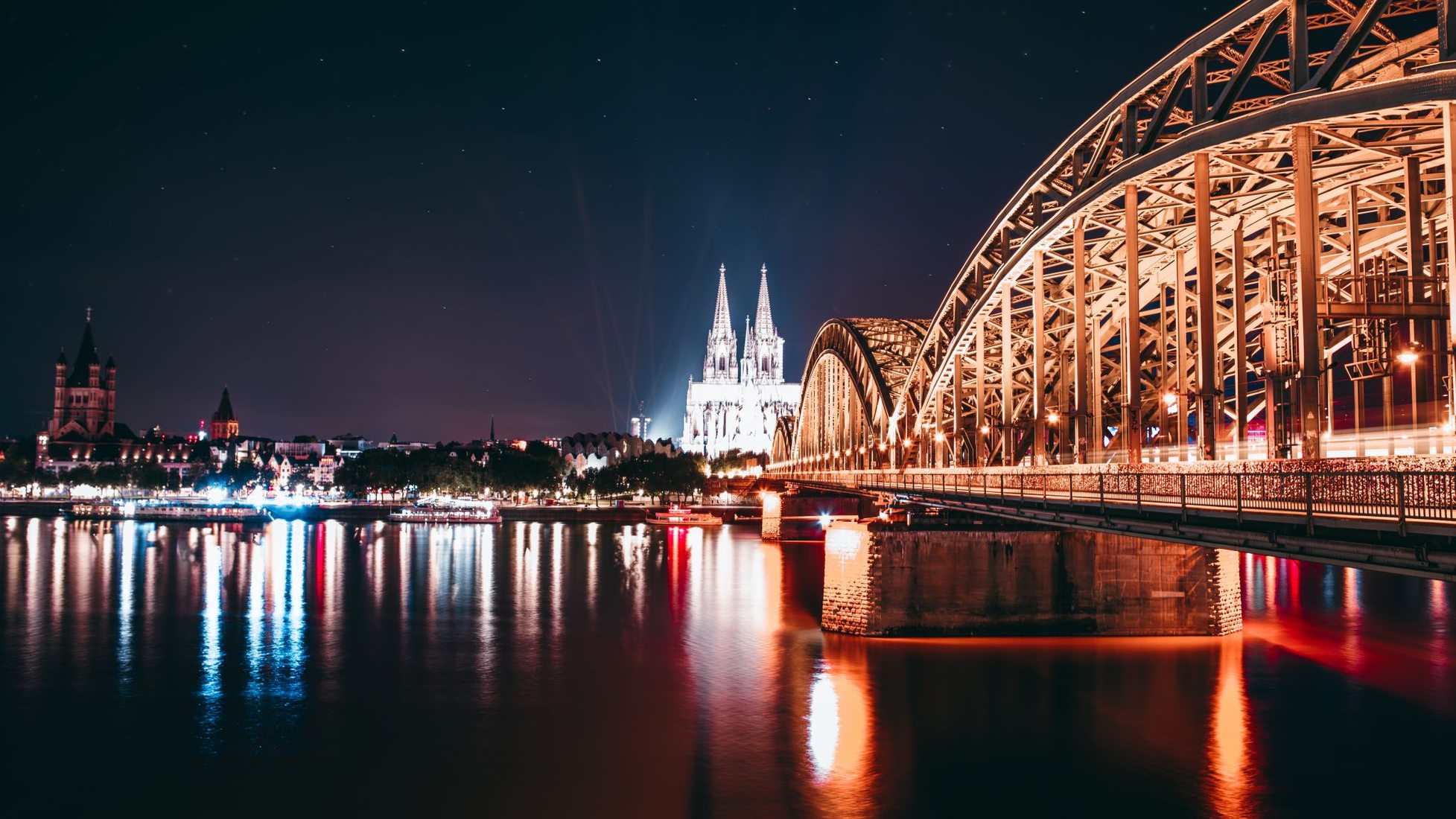 Germany lighting. Мост классика. Cologne Lights.