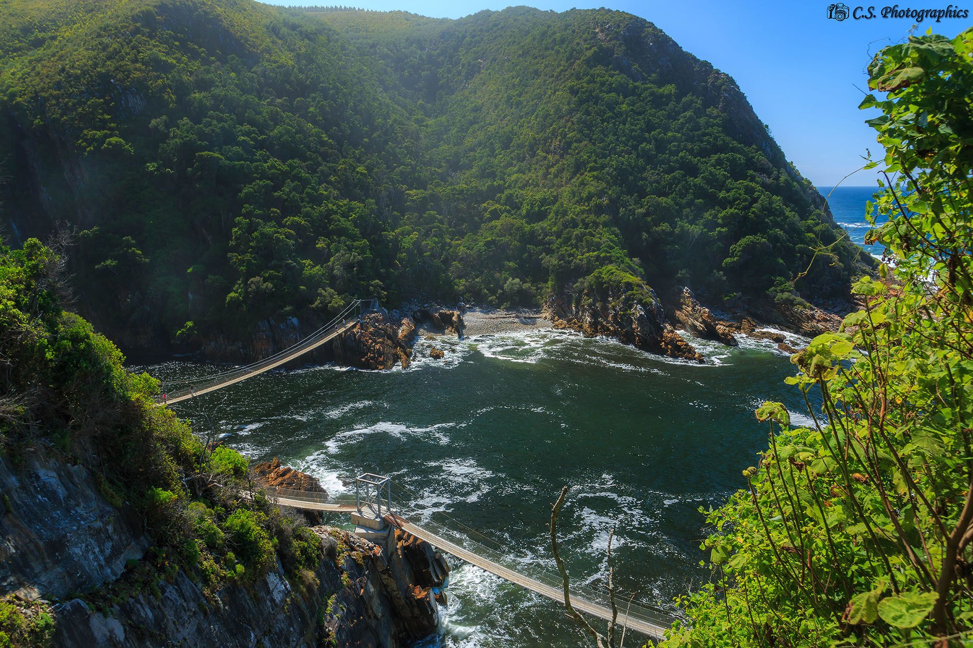 Tsitsikamma suspension bridge, South Africa