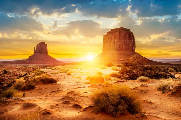 Monument Valley (The Valley Road)
