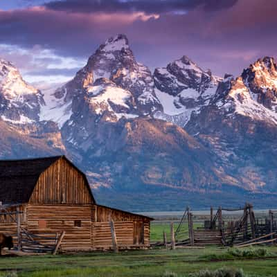 Mormon Settlement Barn, USA