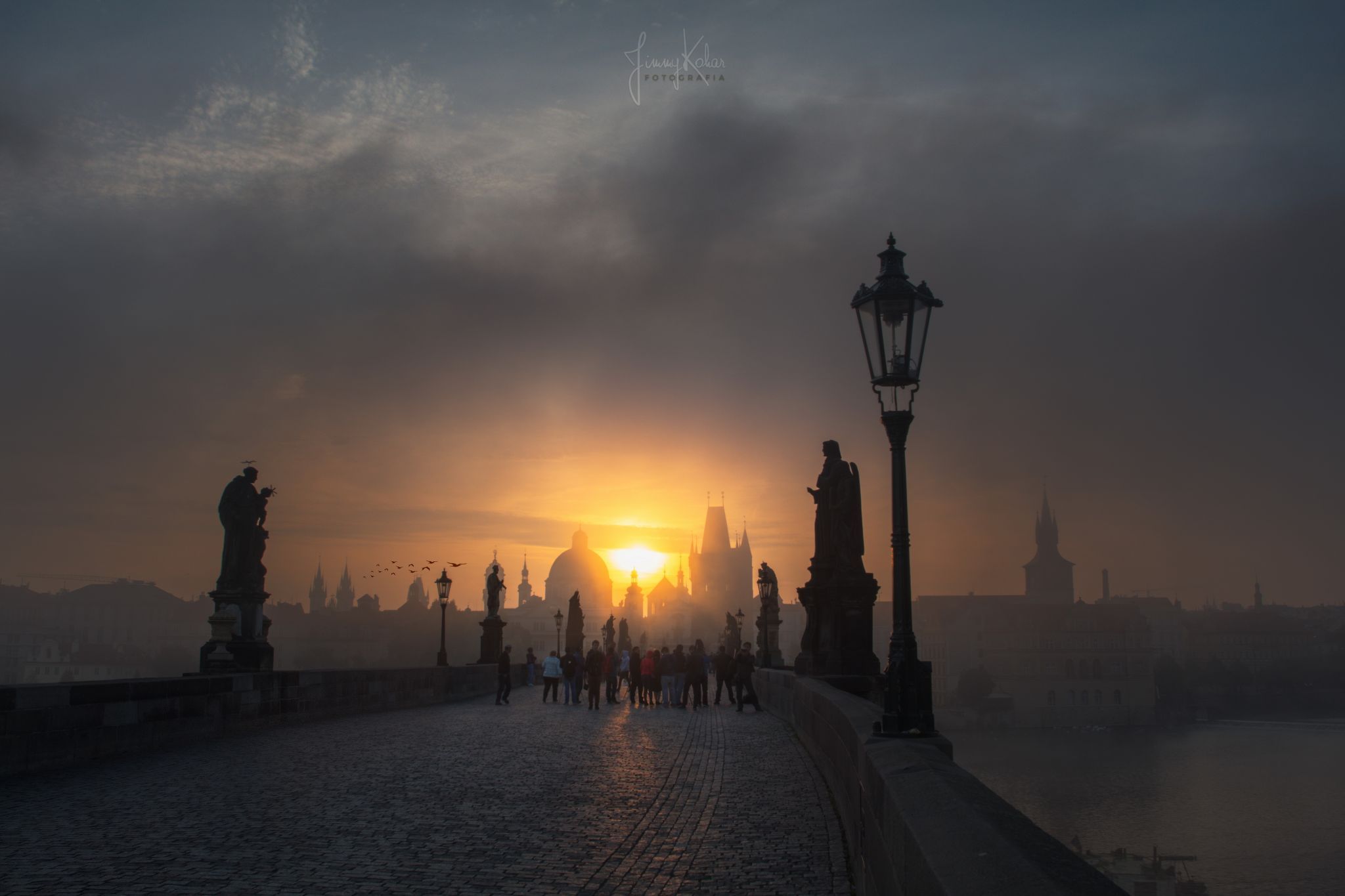 Morning Glory at Charles Bridge. Oldtown Prague, Czech Republic