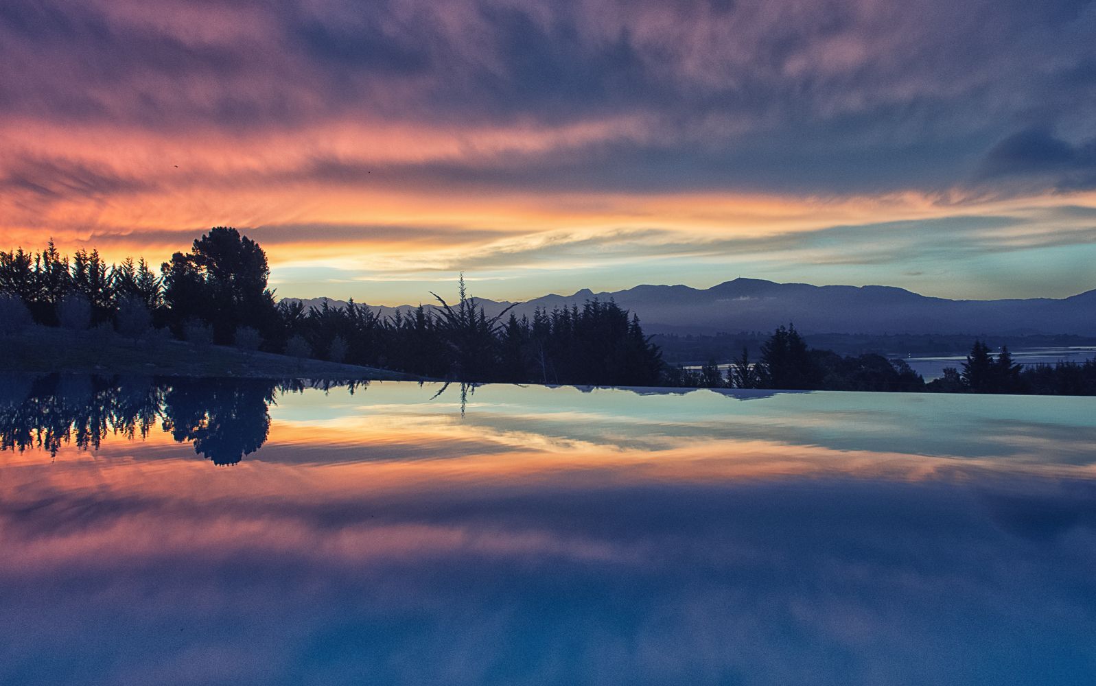 Mount Arthur mirror image, New Zealand
