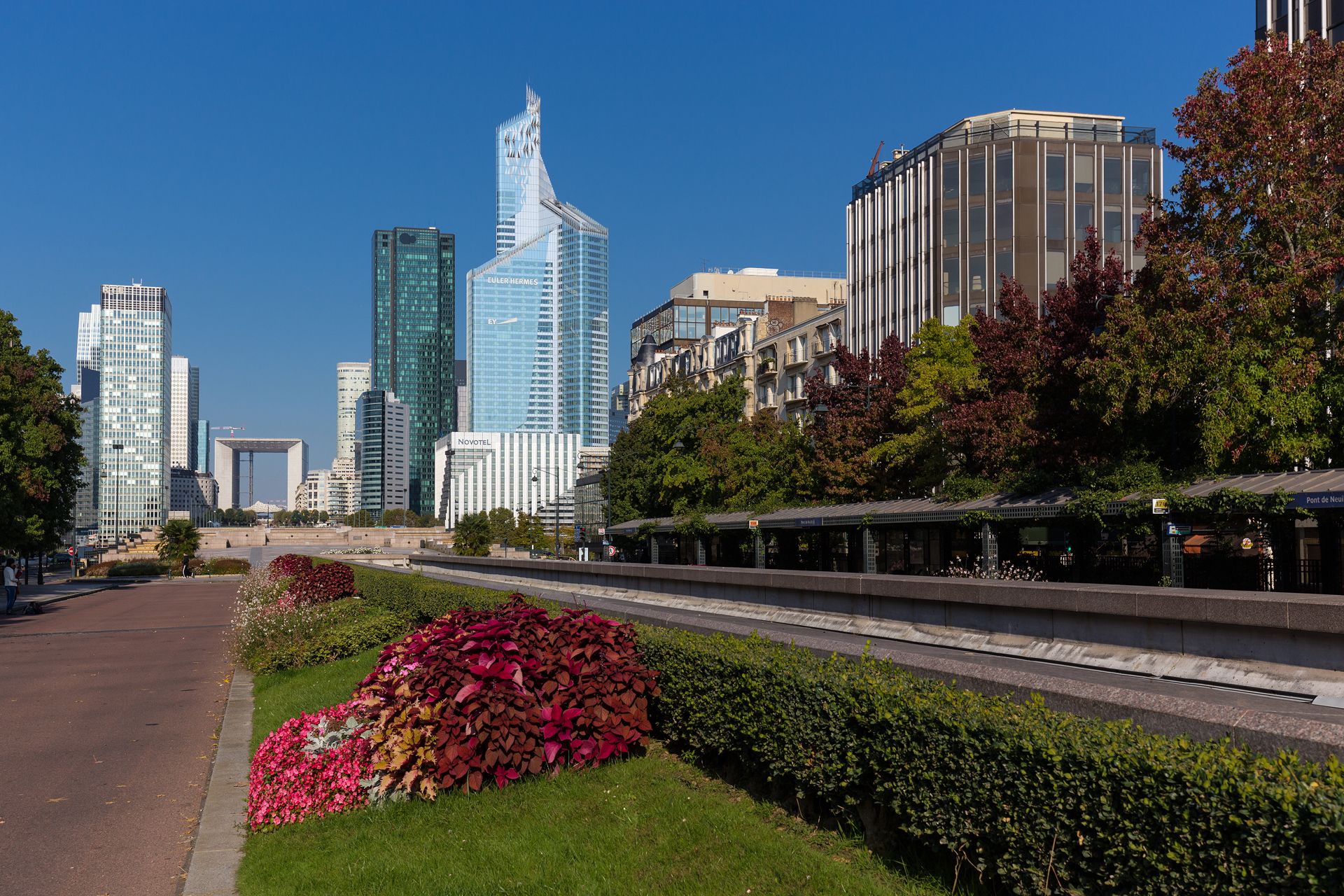 Pont de Neuilly, Paris, France