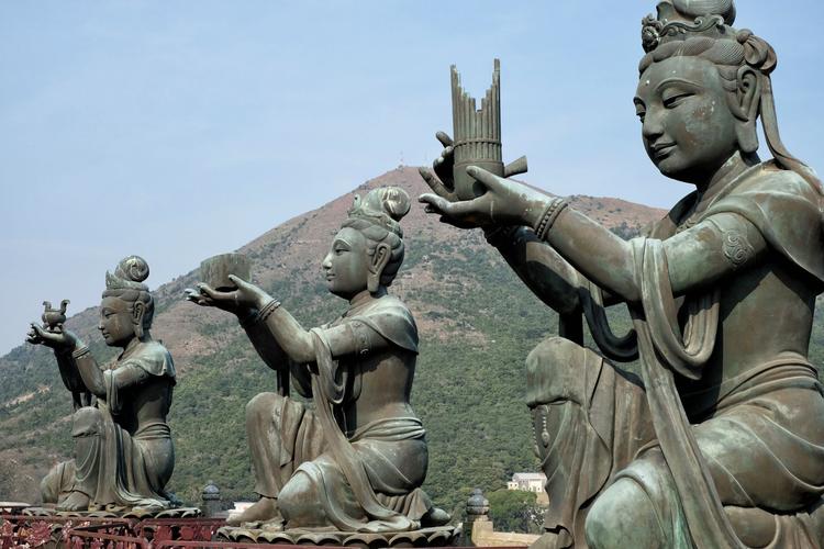 The Big Buddha (Tian Tan Buddha)