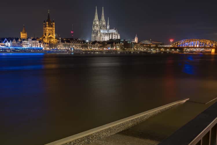 Cologne, Deutzer Rheinufer, Cathedral and Bridge view