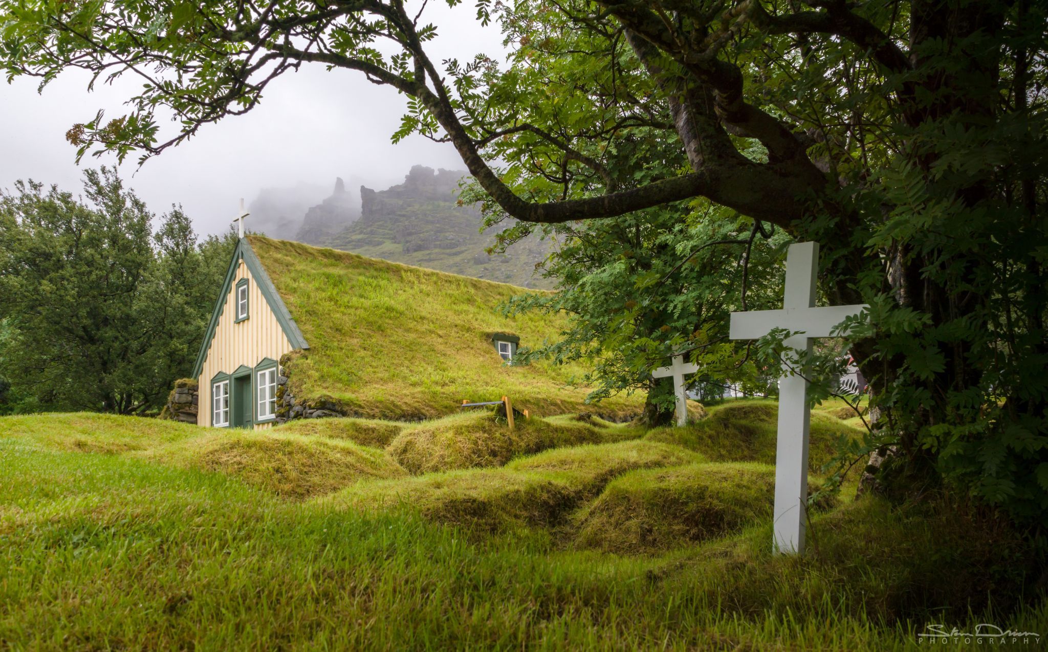 Hofskirkja, Iceland