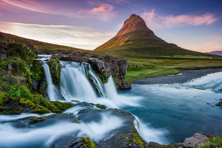 Kirkjufell Waterfall with Kirkjufell