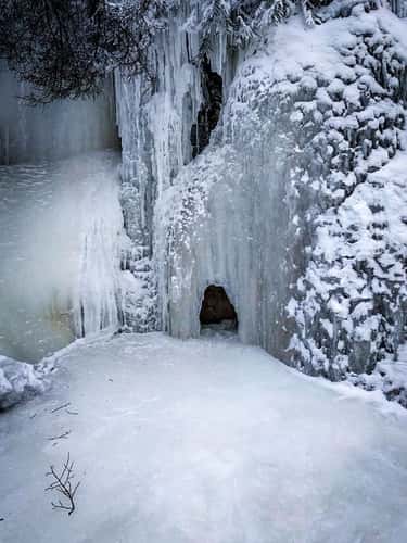 Maligne Canyon