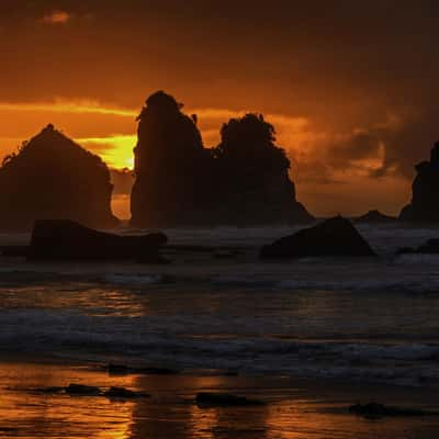 Motukiekie Rocks, New Zealand